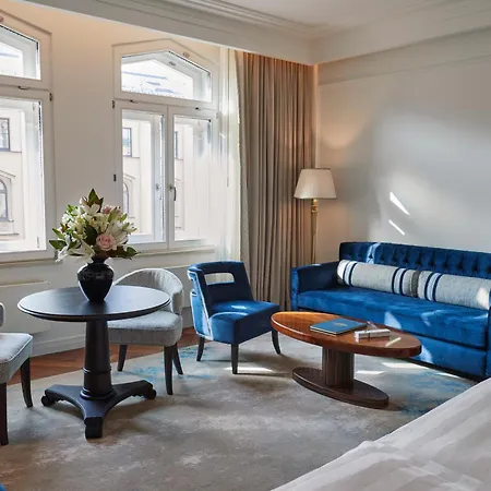 Vier Jahreszeiten Kempinski Muenchen Buitenkant foto