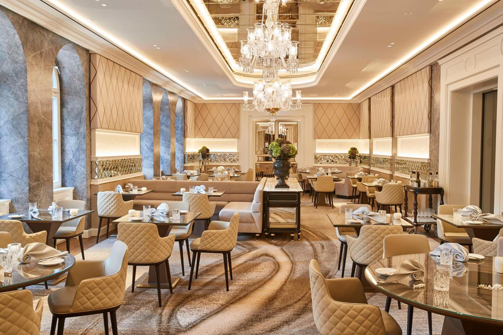 Vier Jahreszeiten Kempinski Hotel